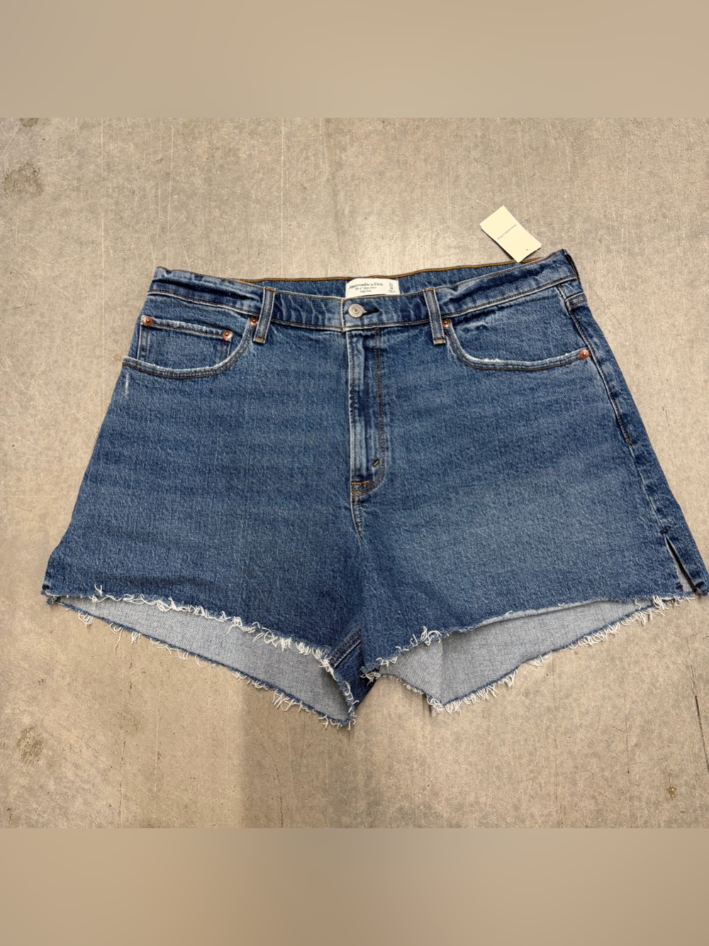 NWT Abercrombie shorts